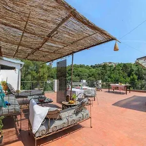 Sleep And Terrace Loft In Sant Daniel Apartamento