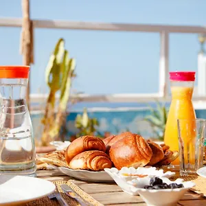 Hola Surf Morocco Tamraght